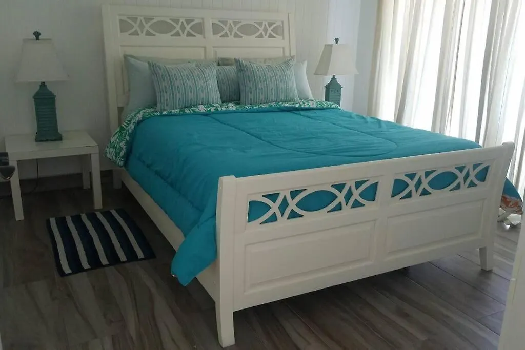 Playa Juan Dolio, Rd-Acceso Privado A La Playa Justo Al Frente En 1Ra Linea, Areas Sociales, Bbq, Piscina, Gazebos-Parqueo-Wifi-Netflix-Al Lado De Minimarket, Restaurantes, Bares, Tiendas, Clubes De Playa, Campos De Golf, Bancos Comerciales Y Mas Guayacanes 0*,  República Dominicana