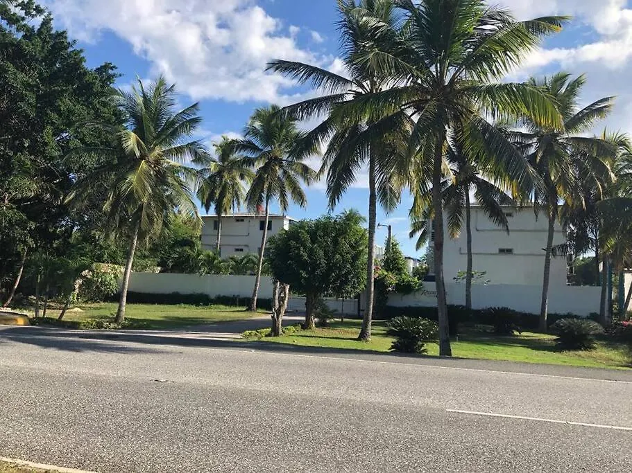 Playa Juan Dolio, Rd-Acceso Privado A La Playa Justo Al Frente En 1Ra Linea, Areas Sociales, Bbq, Piscina, Gazebos-Parqueo-Wifi-Netflix-Al Lado De Minimarket, Restaurantes, Bares, Tiendas, Clubes De Playa, Campos De Golf, Bancos Comerciales Y Mas 구아야카네스 0*,