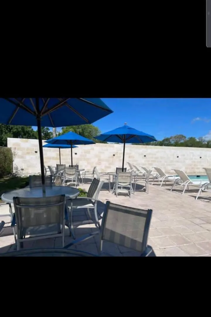 Playa Juan Dolio, Rd-Acceso Privado A La Playa Justo Al Frente En 1Ra Linea, Areas Sociales, Bbq, Piscina, Gazebos-Parqueo-Wifi-Netflix-Al Lado De Minimarket, Restaurantes, Bares, Tiendas, Clubes De Playa, Campos De Golf, Bancos Comerciales Y Mas 구아야카네스 아파트