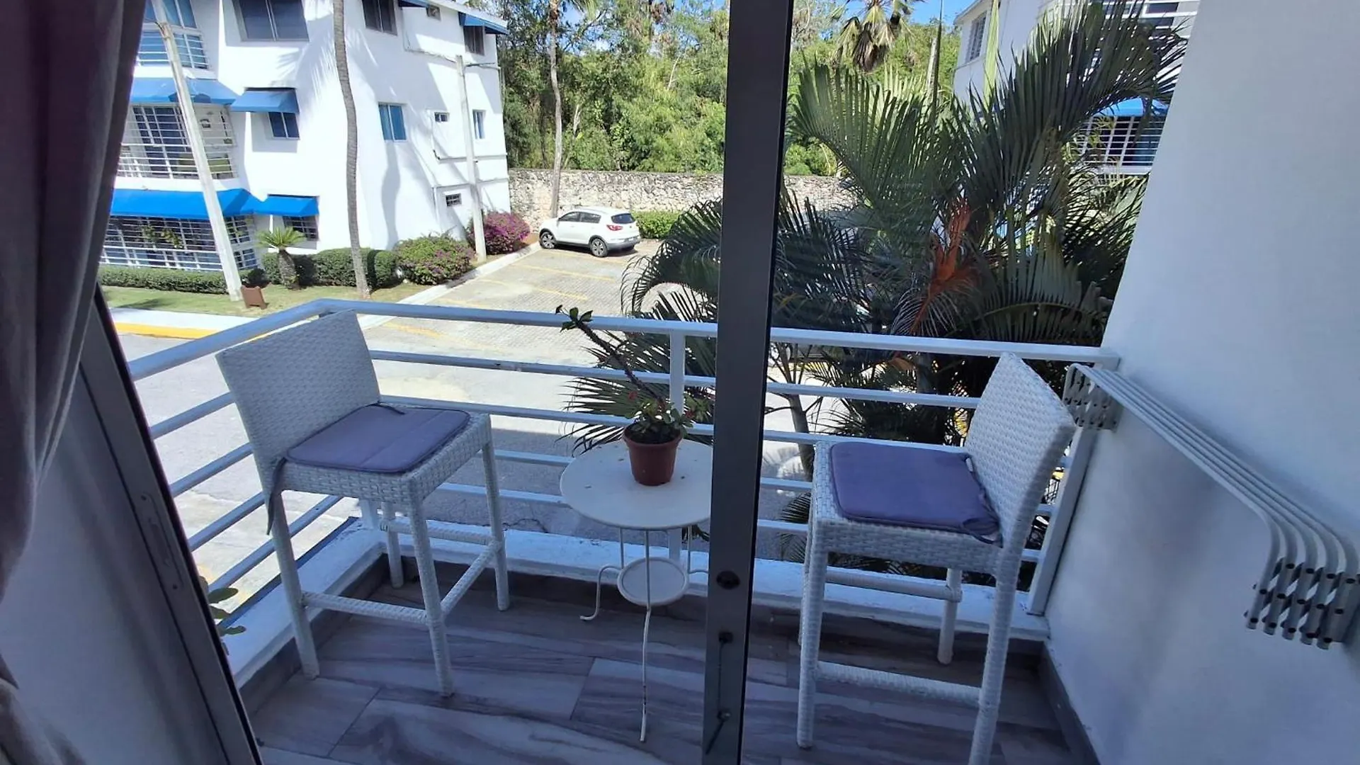 Playa Juan Dolio, Rd-Acceso Privado A La Playa Justo Al Frente En 1Ra Linea, Areas Sociales, Bbq, Piscina, Gazebos-Parqueo-Wifi-Netflix-Al Lado De Minimarket, Restaurantes, Bares, Tiendas, Clubes De Playa, Campos De Golf, Bancos Comerciales Y Mas 구아야카네스 0*,  도미니카 공화국